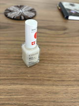 Emine E. review photo
