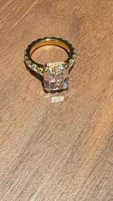 A**g review photo