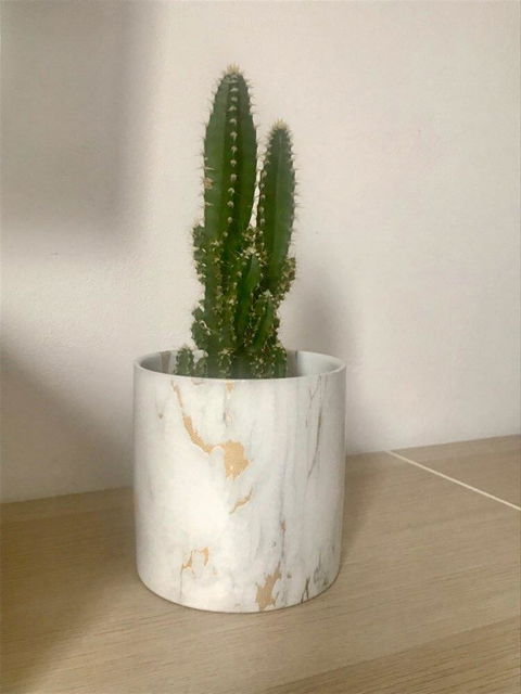 Round Marbled Ceramic Pot