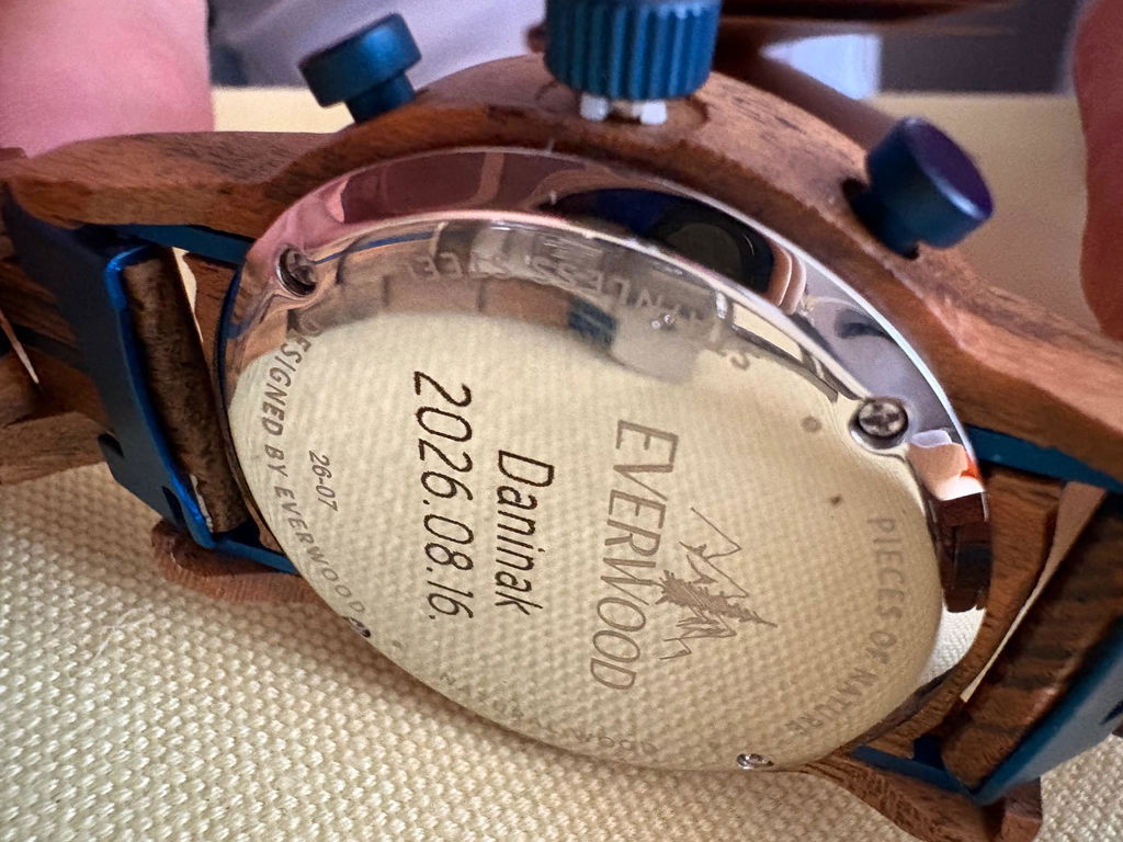 EverWood™ - Classic Walnut Blue Chronograph 44mm