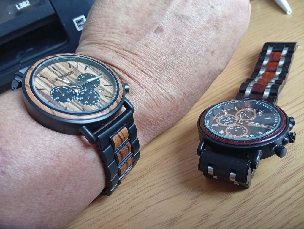 EverWood™  - Walnut Zebra Kronográf 44mm