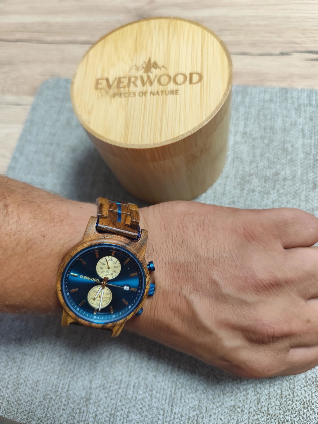 EverWood™ - Classic Walnut Blue Chronograph 44mm