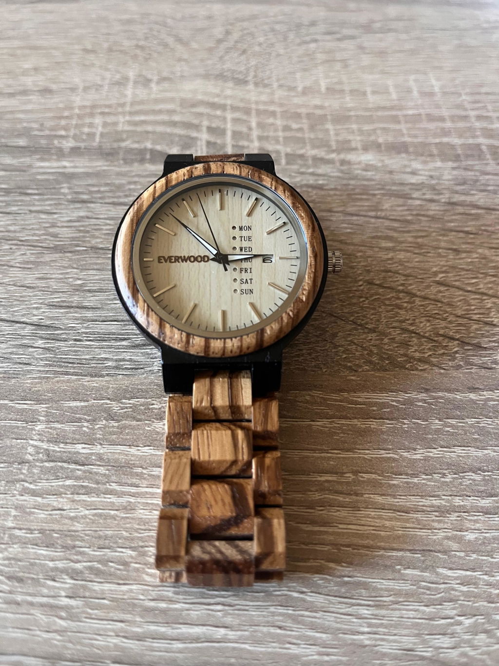 EverWood™ - Vivid Walnut Kronográf 40mm