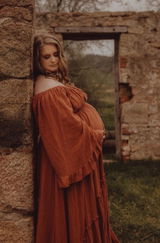 Lindsay review photo