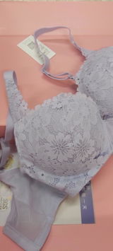 Jolin review photo