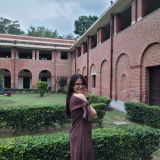 Harshita Singh review photo