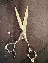 Hikari‘s defected Cosmo SEV scissor review photo