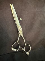Hikari‘s defected Cosmo SEV scissor review photo