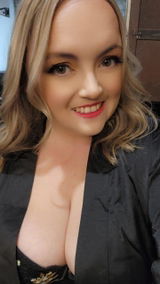 Caitie review photo