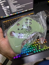 Devin Gunawardena review photo