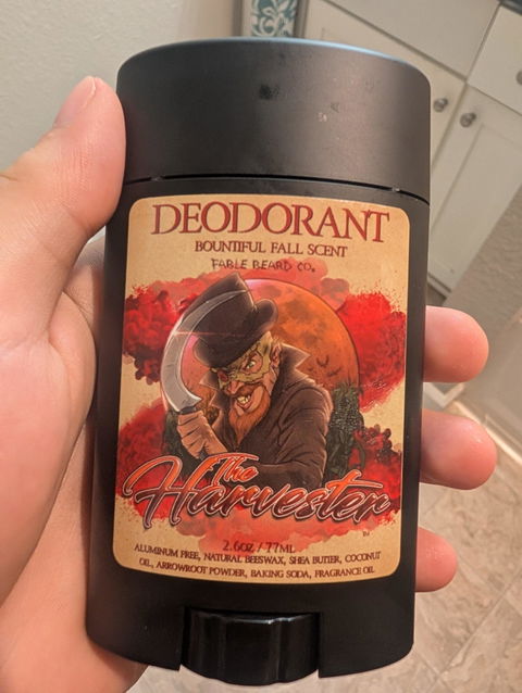 The Harvester - Deodorant - Spiced Apple Cider, Ripe Pumpkin, Crisp Fall Breeze