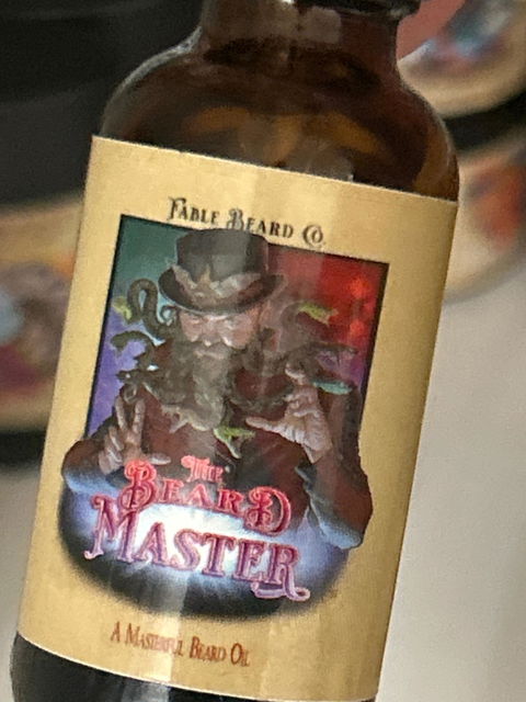Beard Master - Beard Oil - Aged Leather, Killer Bee Honey, Cursed Apple Trees