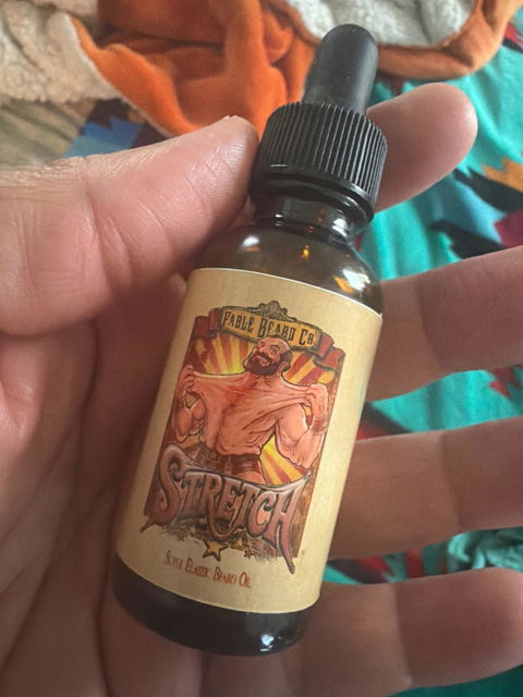 Stretch - Beard Oil - Stretched Leather, Evergreen Fruits, Silken Sweet Cream
