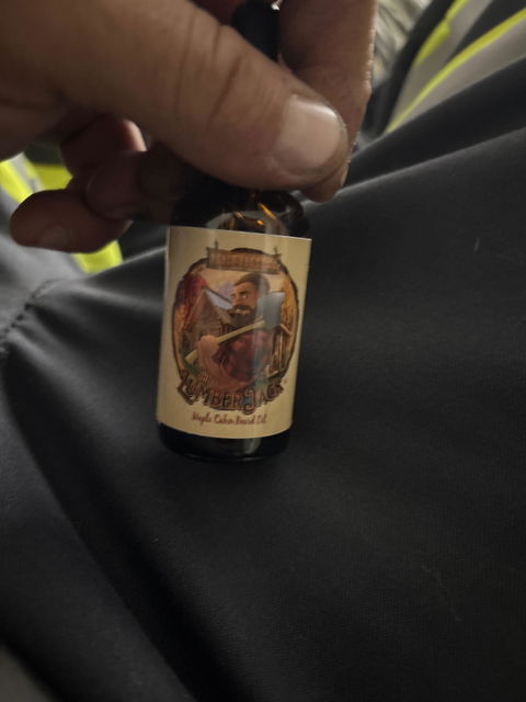The Lumberjack - Beard Oil - Rich Maple Syrup, Fragrant Maple Leaves, Soft Cabin Woods