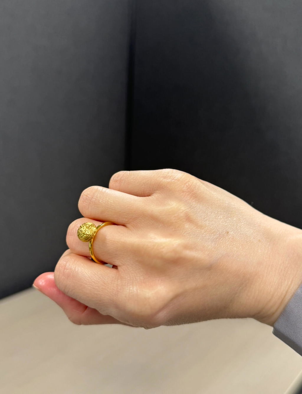 Golden Cluster Ring