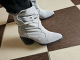 Florina Dobos review photo