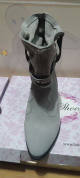 Georgiana review photo