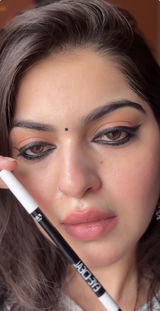 Shweta Saraswat review photo
