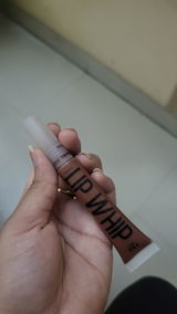 Shivani Hari review photo