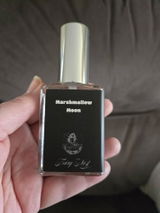 He B review photo