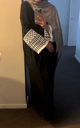Nasrin H. review photo