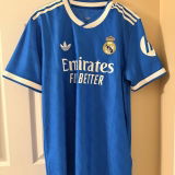 elias_us review photo