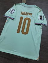 J. Benzema review photo