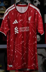 Lucas review photo