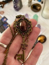 Mayra review photo