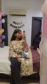 Gouri Tiwari review photo