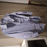 lee** review photo