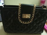 anjum review photo