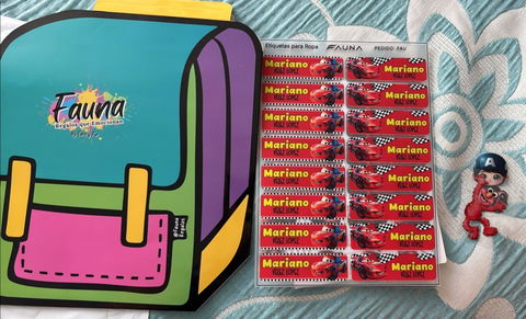 Auto de Carreras 🏎️ - Etiquetas Escolares Premium Personalizadas