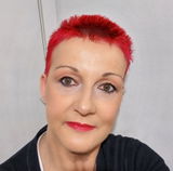 Suzanne Wragg review photo