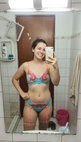 Monique Ferreira review photo