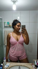 Bianca Tavares review photo