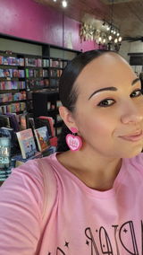 Ashanty Gonzalez review photo