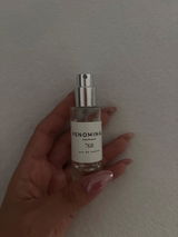 Anonym review photo