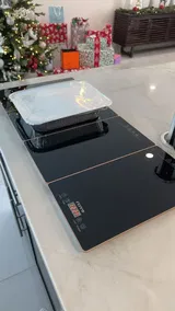 t**_ review photo