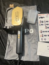 Manuel review photo
