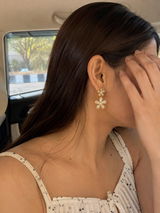 Richa Ashok review photo