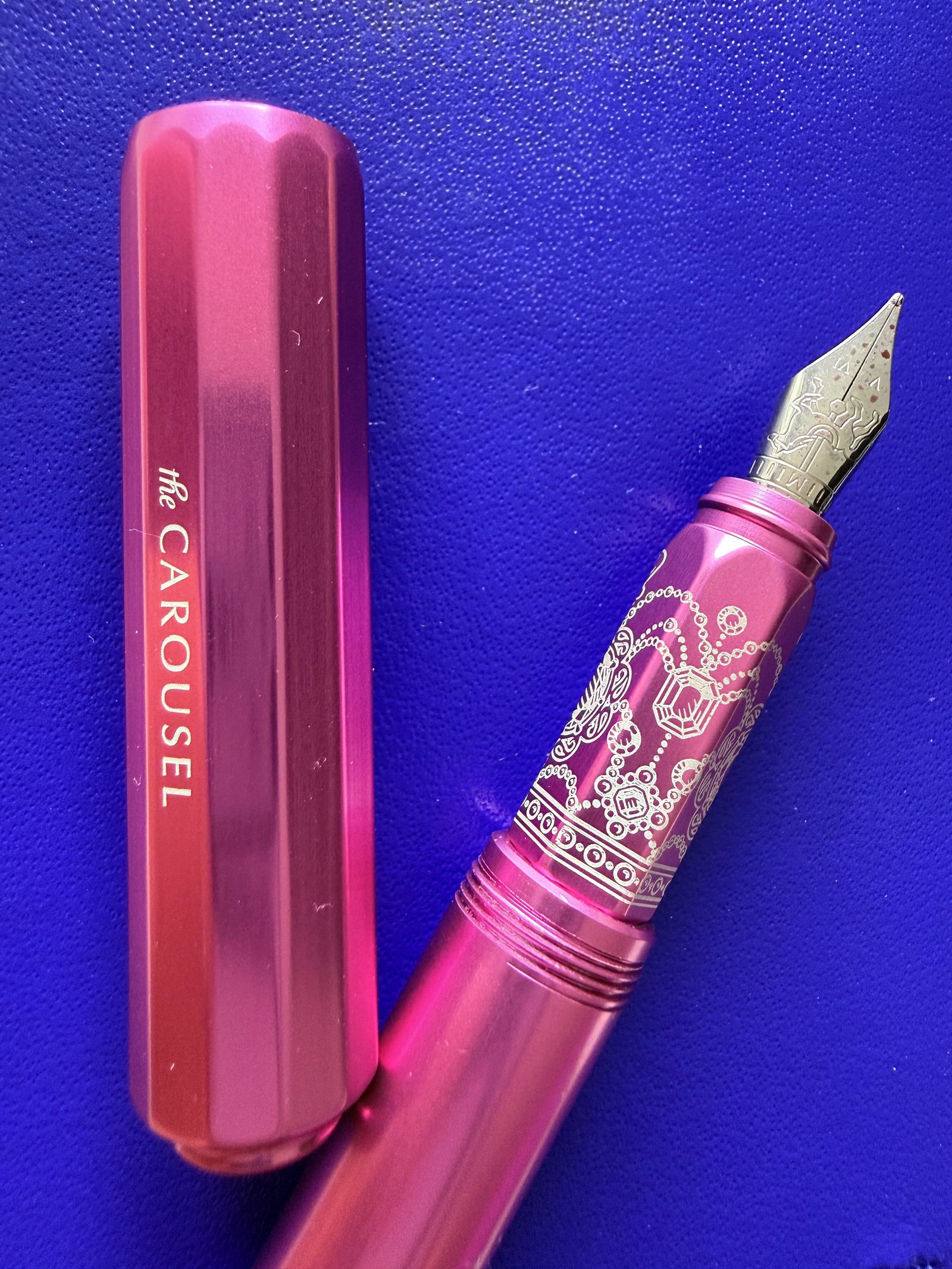 Honorary Edition | Aluminum Carousel Fountain Pen - Little Miss