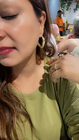 Asha Dwivedi review photo