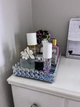 iliana review photo