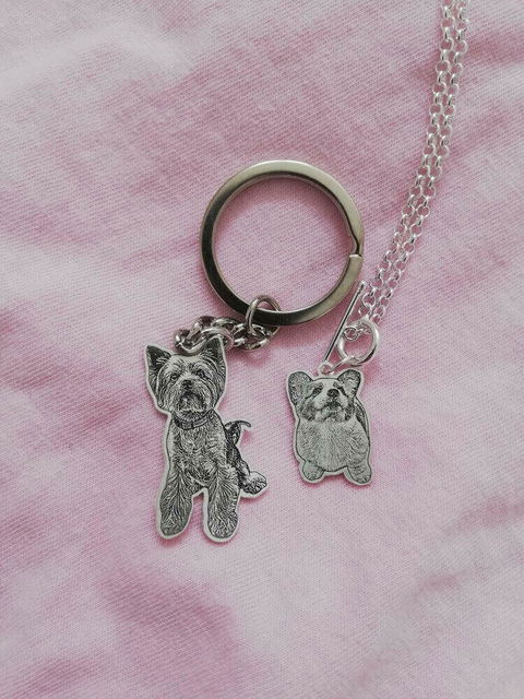 Feyral Keychain