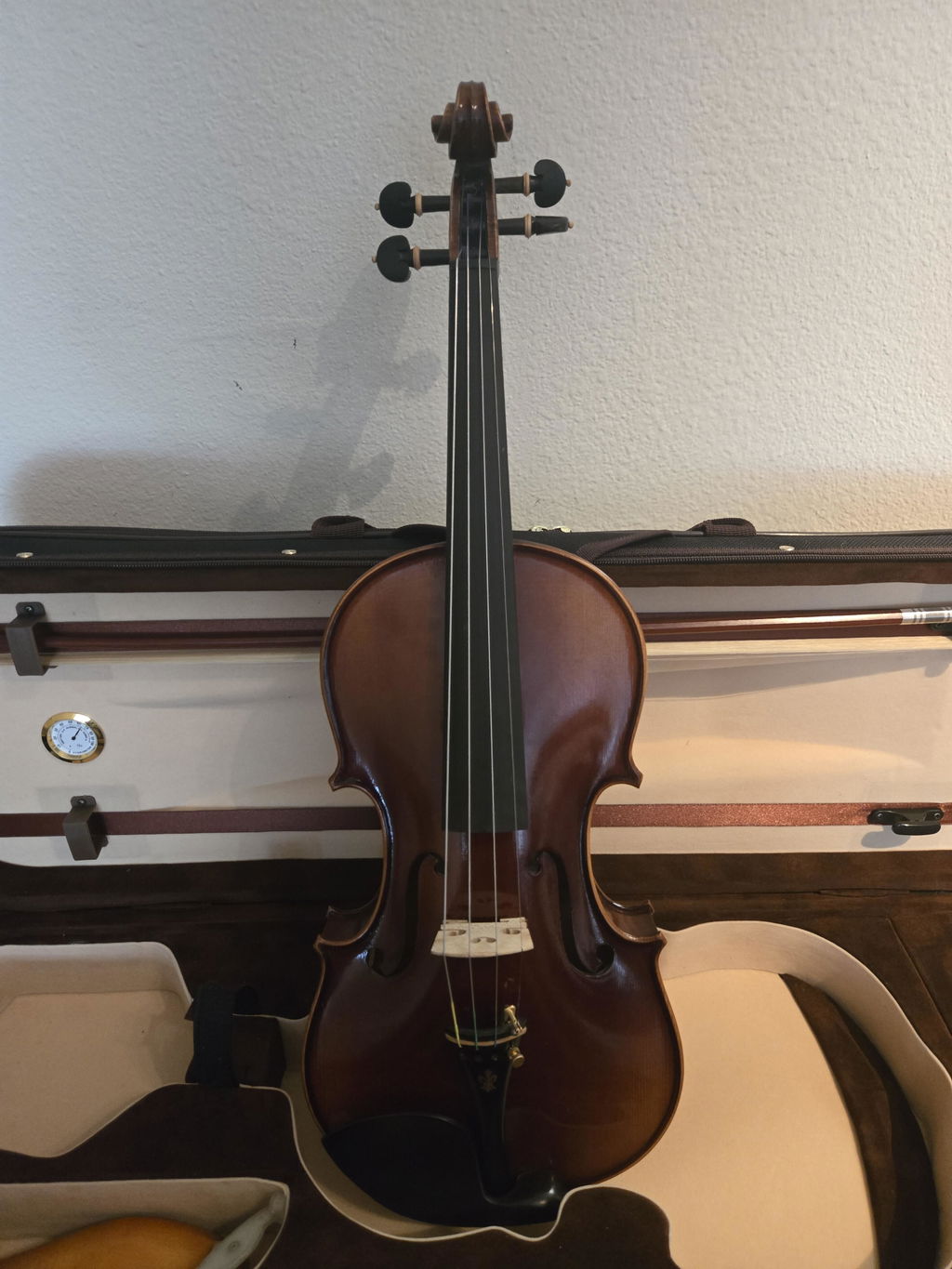 4/4 Full Size Intermediate Violin Outfit Q003 (Top-selling)