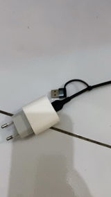 r*****a review photo