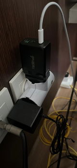 Elliot review photo