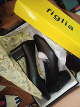 F.L. review photo
