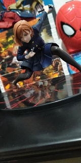 Laura review photo
